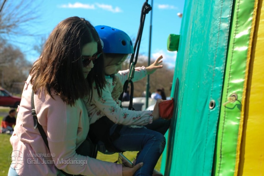 Madariaga vivi otro multitudinario y exitoso festejo en el Paseo del 