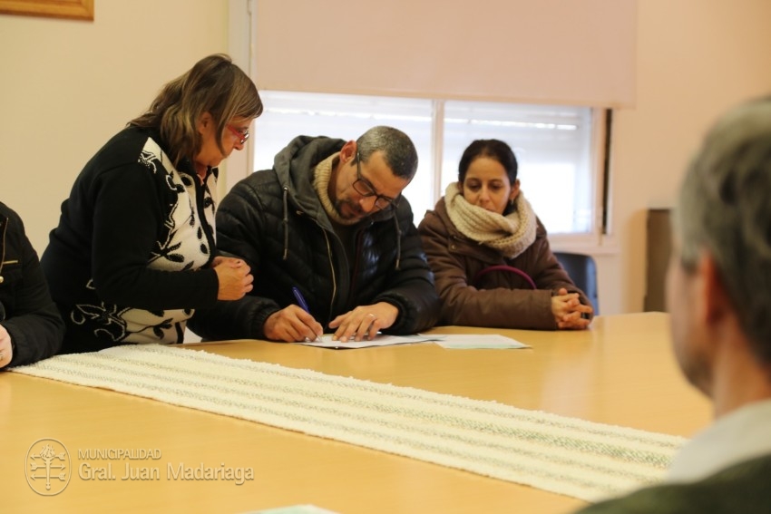 Otorgaron cheques por fondos de multas a distintas instituciones