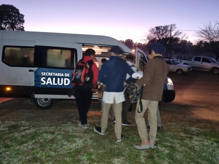 Alumnos de la secundaria de Macedo visitaron Tandil para conocer la of