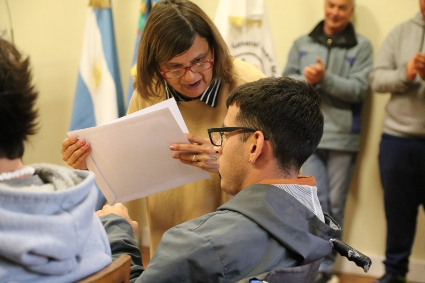 Reconocieron a los madariaguenses que representaron a Madariaga en la 