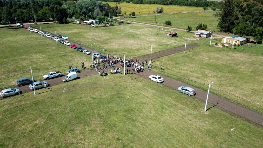 Santoro hizo entrega de lotes a 50 familias madariaguenses