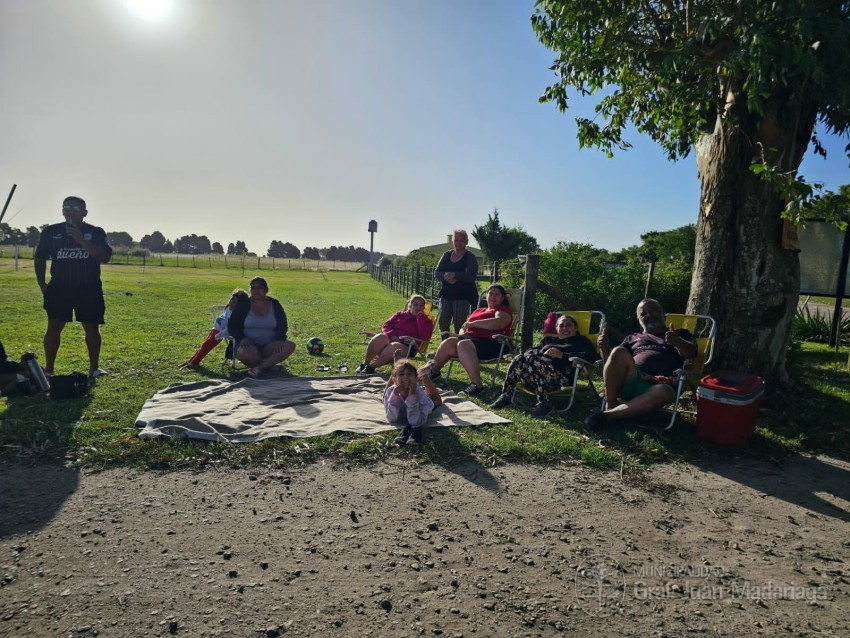 Vecinos y visitantes disfrutaron de un espectacular  da en la laguna