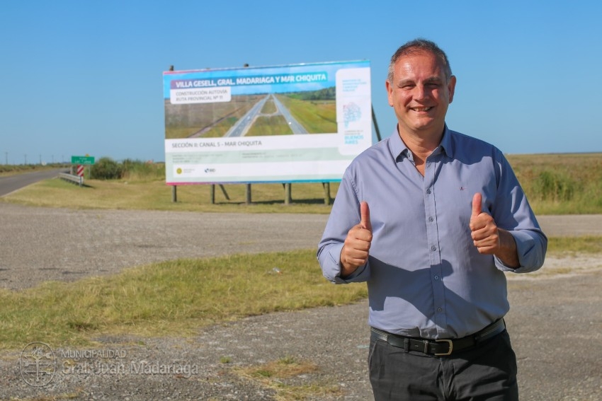 Santoro particip del inicio de obra de la autova Villa Gesell - Mar 