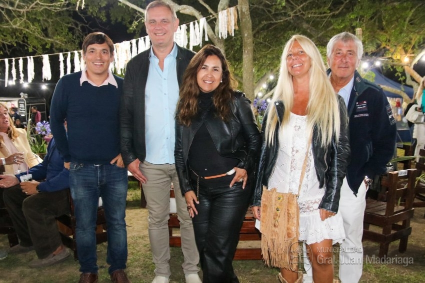 Madariaguenses y turistas disfrutaron de una hermosa velada en La Inve