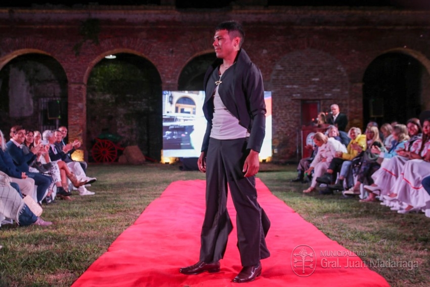 Madariaguenses y turistas disfrutaron de una hermosa velada en La Inve