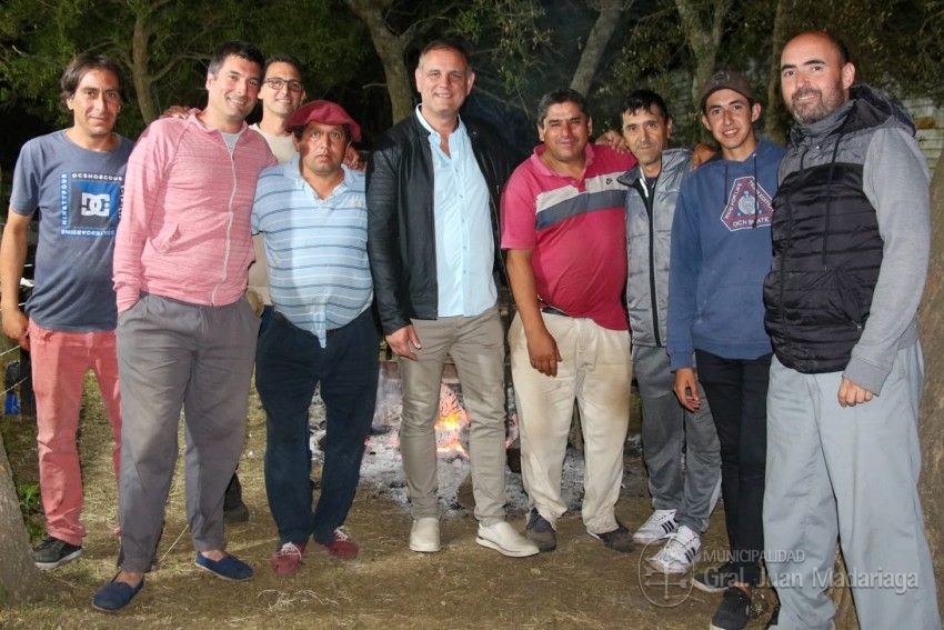 Madariaguenses y turistas disfrutaron de una hermosa velada en La Inve