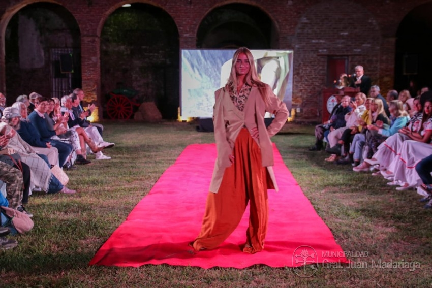 Madariaguenses y turistas disfrutaron de una hermosa velada en La Inve