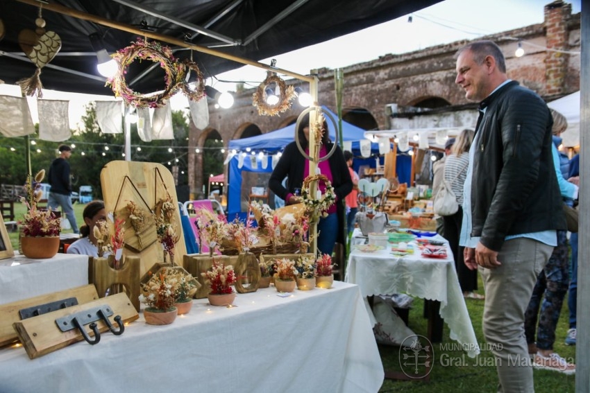 Madariaguenses y turistas disfrutaron de una hermosa velada en La Inve