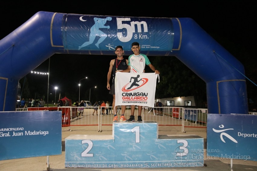 Las 5 Millas Nocturnas en fotos