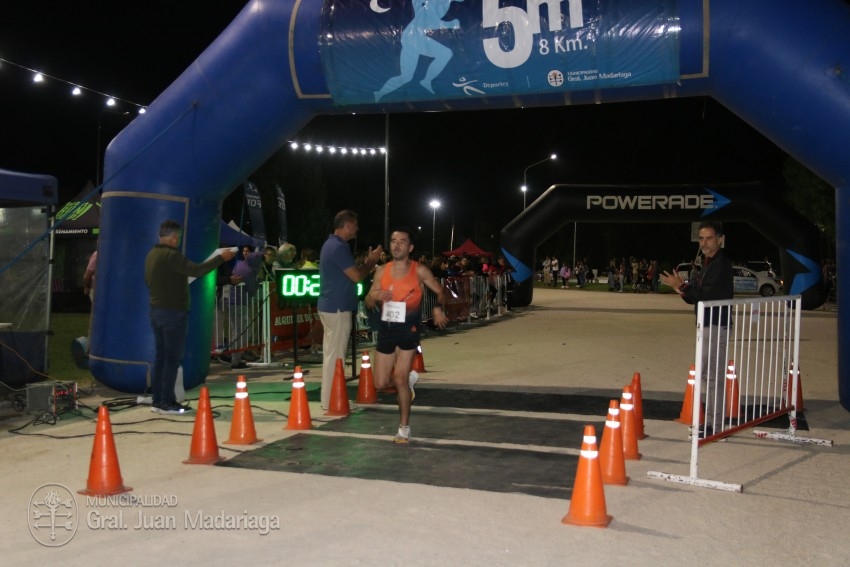 Las 5 Millas Nocturnas en fotos