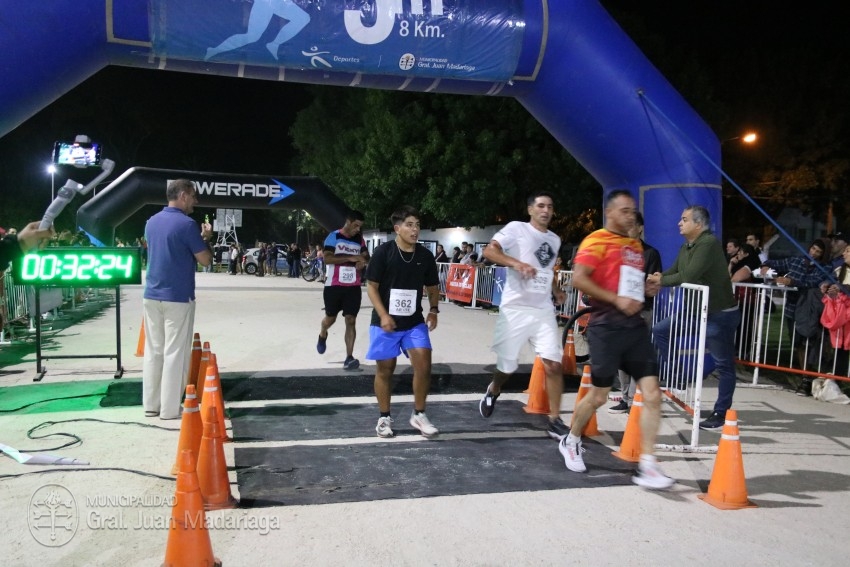 Las 5 Millas Nocturnas en fotos