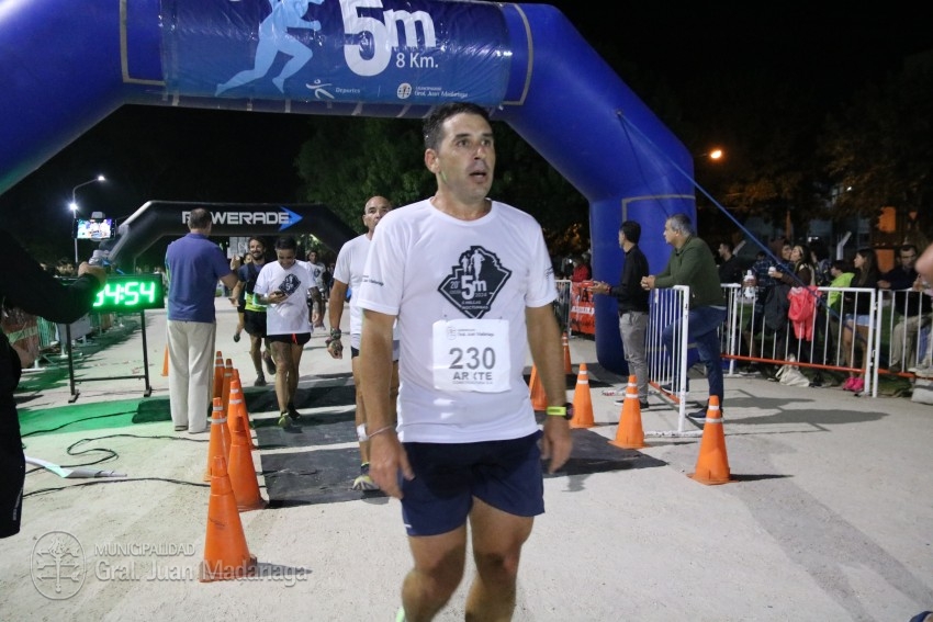 Las 5 Millas Nocturnas en fotos