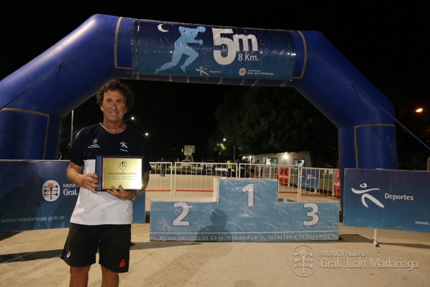 Las 5 Millas Nocturnas en fotos