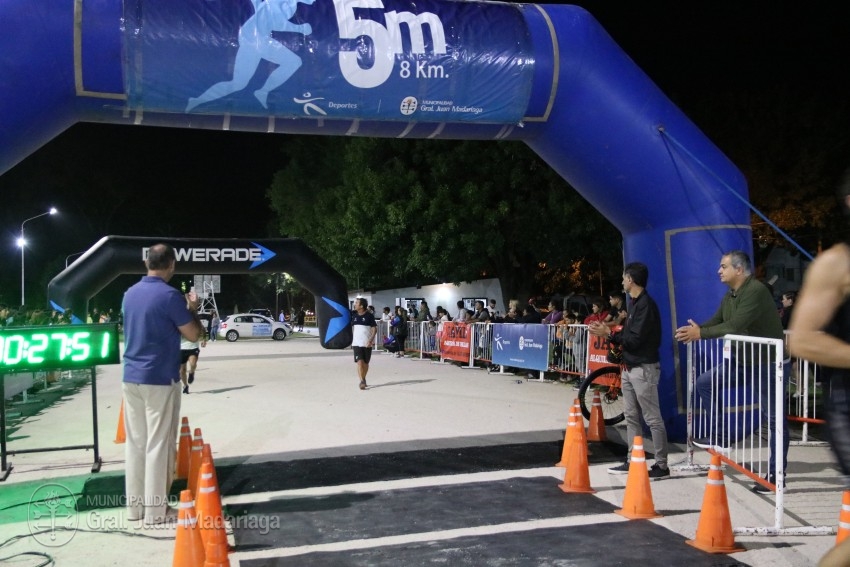 Las 5 Millas Nocturnas en fotos