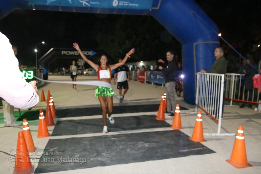 Las 5 Millas Nocturnas en fotos