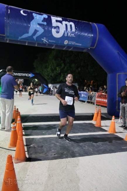 Las 5 Millas Nocturnas en fotos