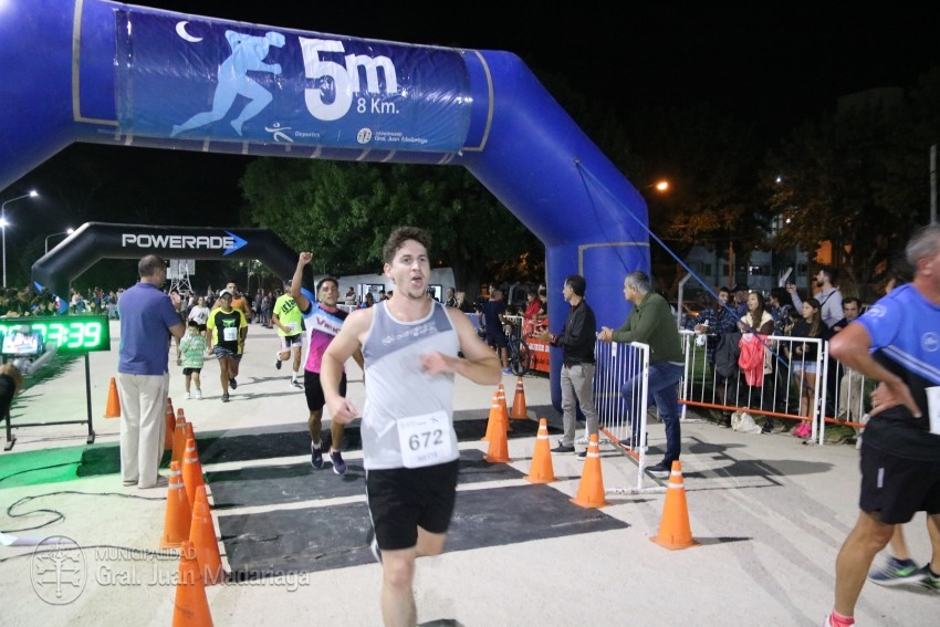 Las 5 Millas Nocturnas en fotos