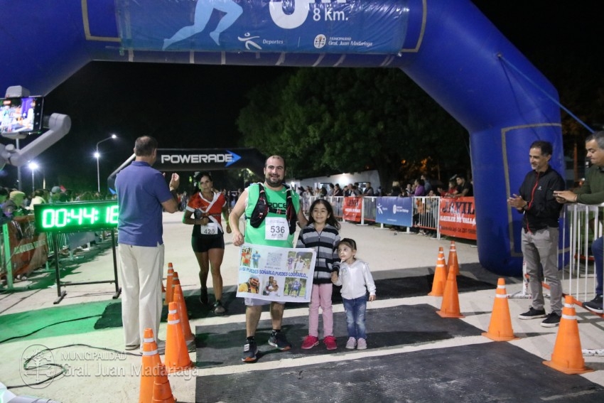 Las 5 Millas Nocturnas en fotos