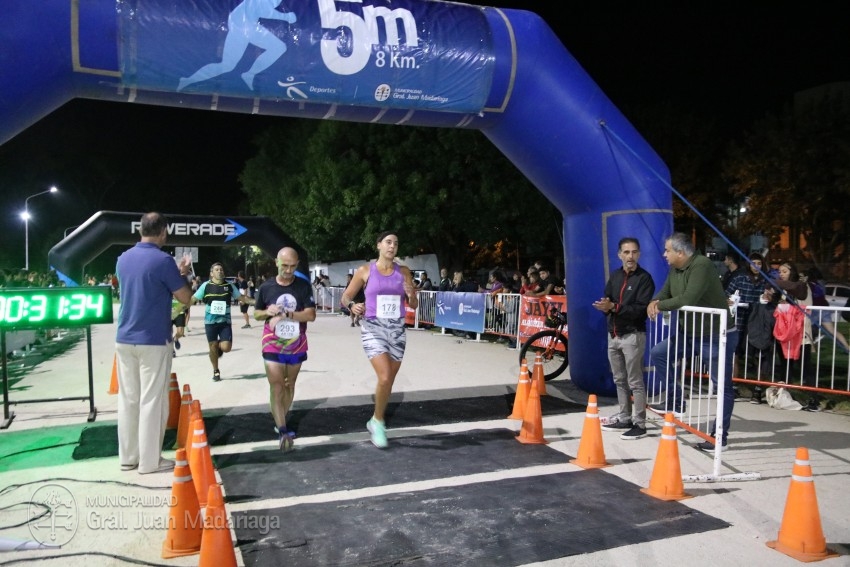 Las 5 Millas Nocturnas en fotos