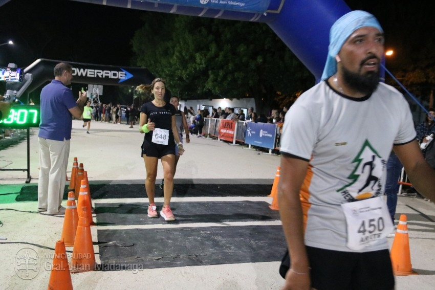 Las 5 Millas Nocturnas en fotos