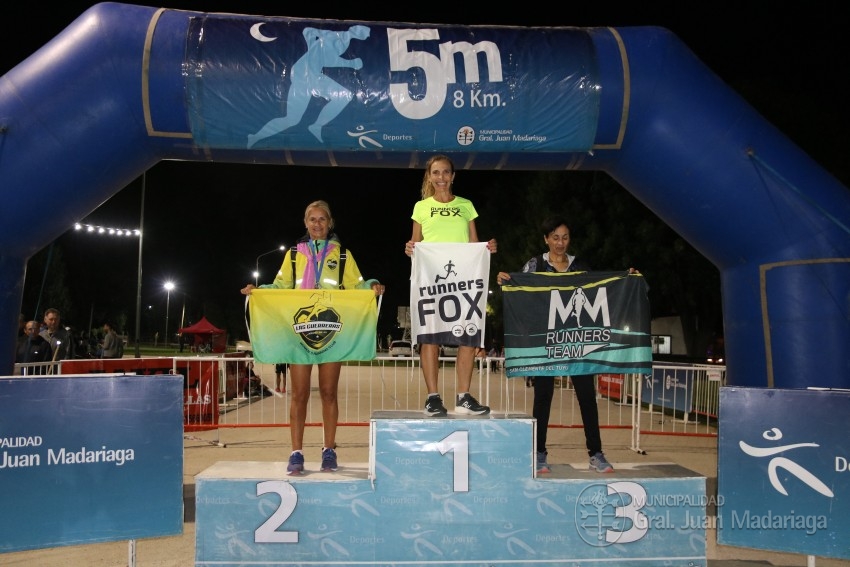 Las 5 Millas Nocturnas en fotos