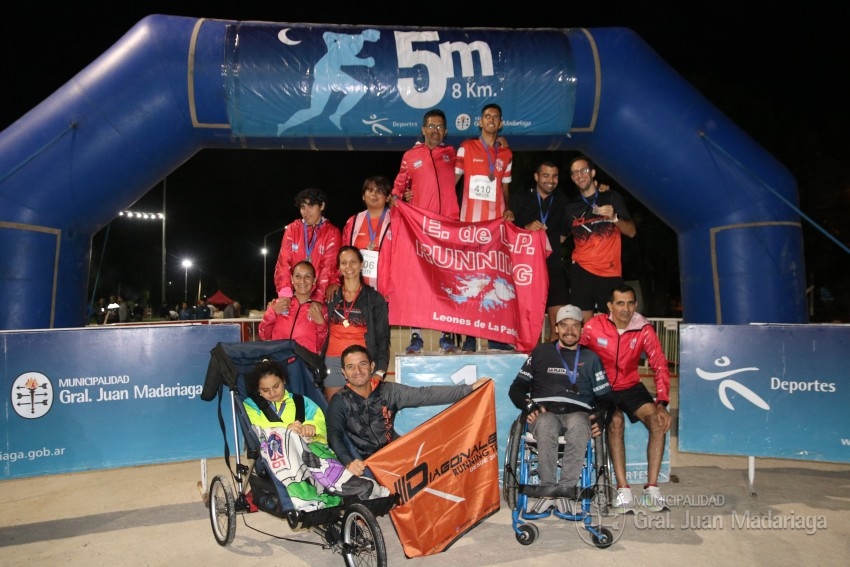 Las 5 Millas Nocturnas en fotos