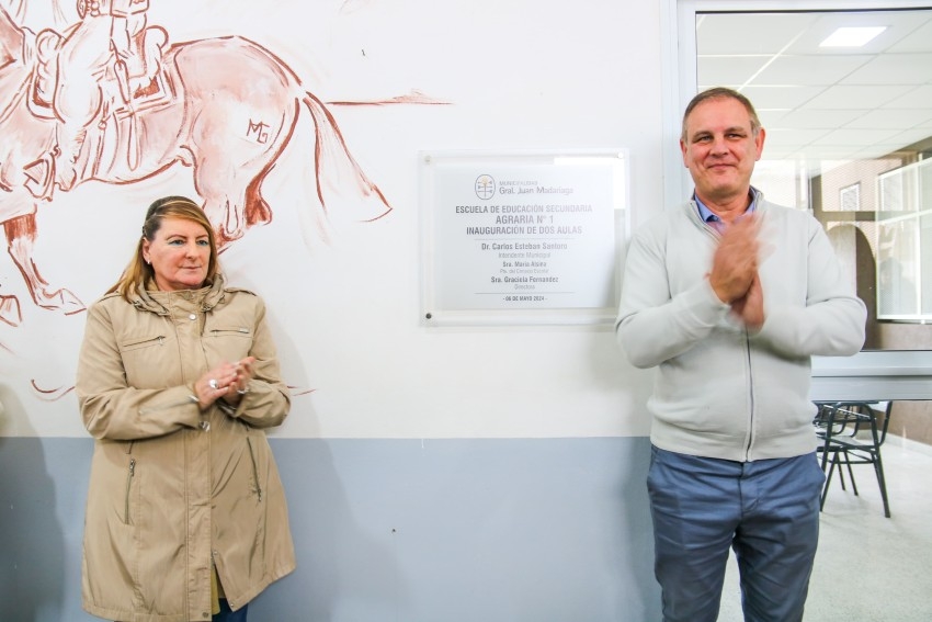 Santoro inaugur dos aulas en la Escuela Agraria