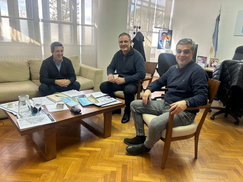 Santoro se reuni con Katopodis para la reactivacin de las obras para