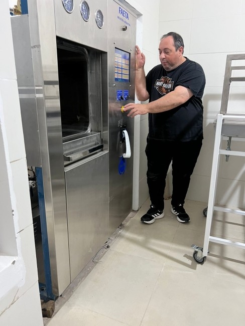 Instalaron el autoclave en el Hospital que servir para esterilizar ma