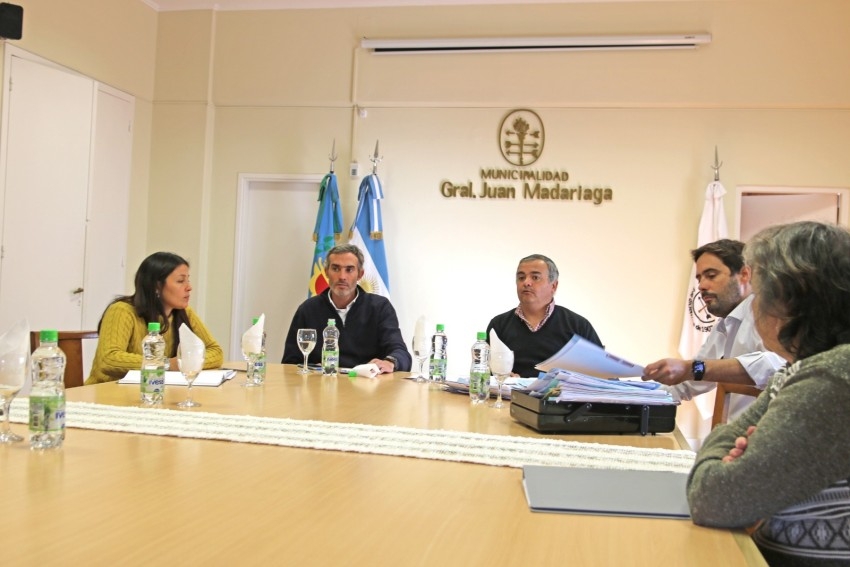 Hubo reunin de la Mesa Salarial y se acord un nuevo aumento para emp