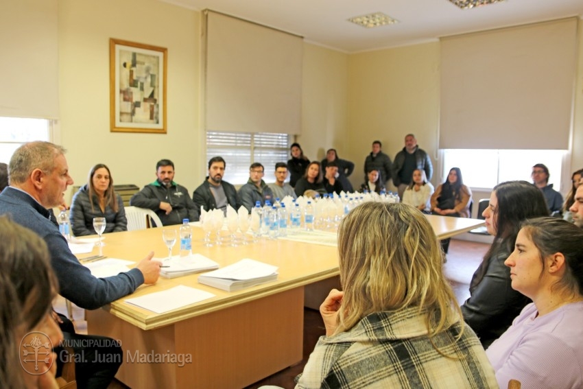 Otros 36 vecinos firmaron su boleto de compra venta