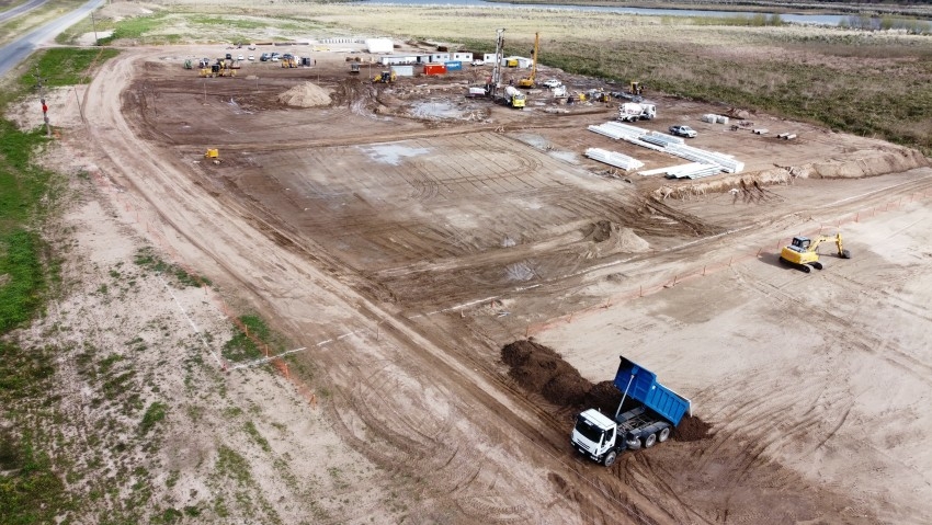 La instalaci�n de Carrefour avanza en el Frente de Ruta