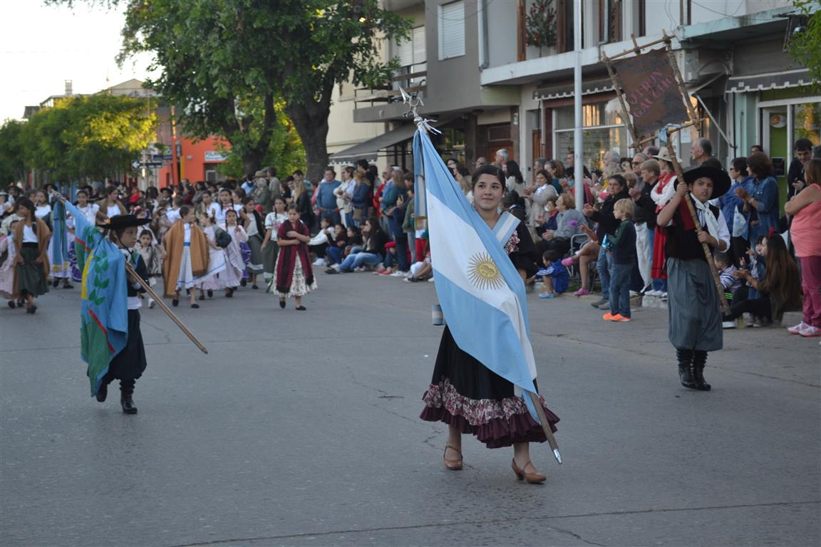 Popovich junto a la Fiesta del Gaucho
