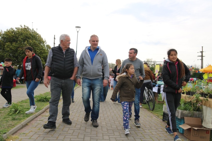 Con un gran marco de pblico se realiz el festejo por el Da del Nio