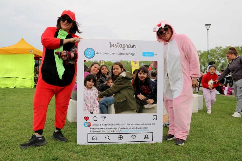 Con un gran marco de pblico se realiz el festejo por el Da del Nio