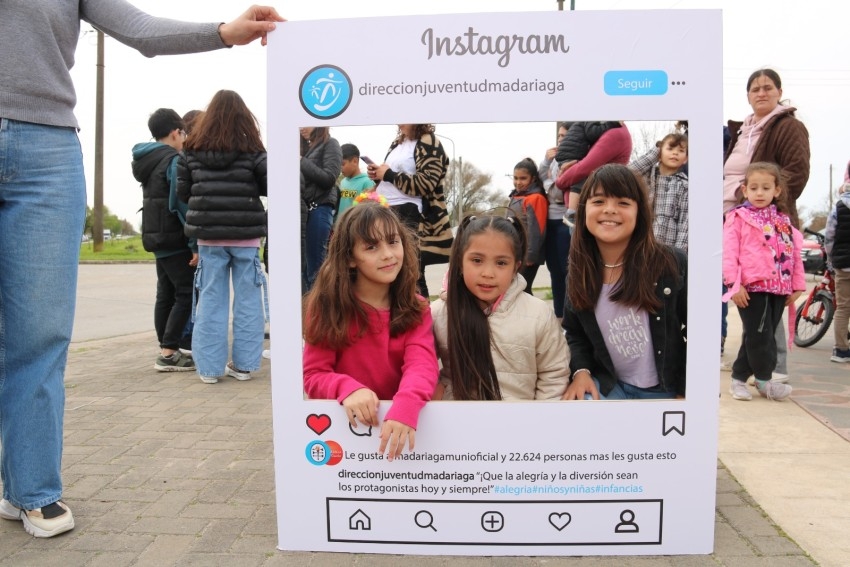 Con un gran marco de pblico se realiz el festejo por el Da del Nio