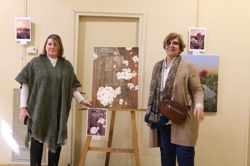 Se realiz la entrega de cuadros de la muestra 