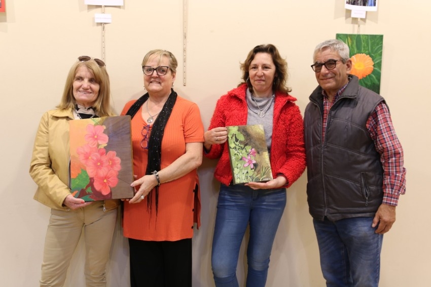 Se realiz la entrega de cuadros de la muestra 