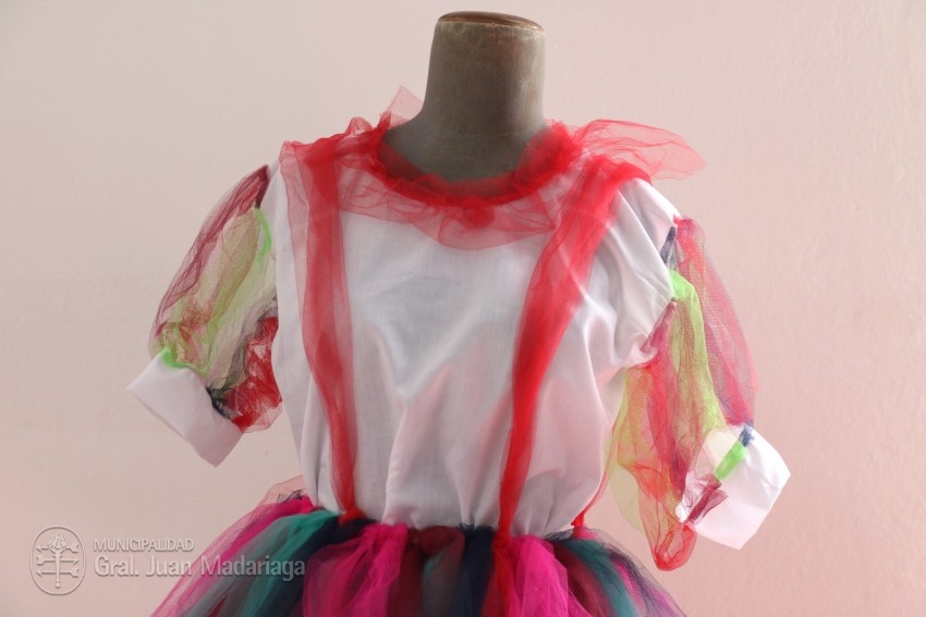 Taller textil: En lo que va del a�o se han confeccionado m�s de 600 pr