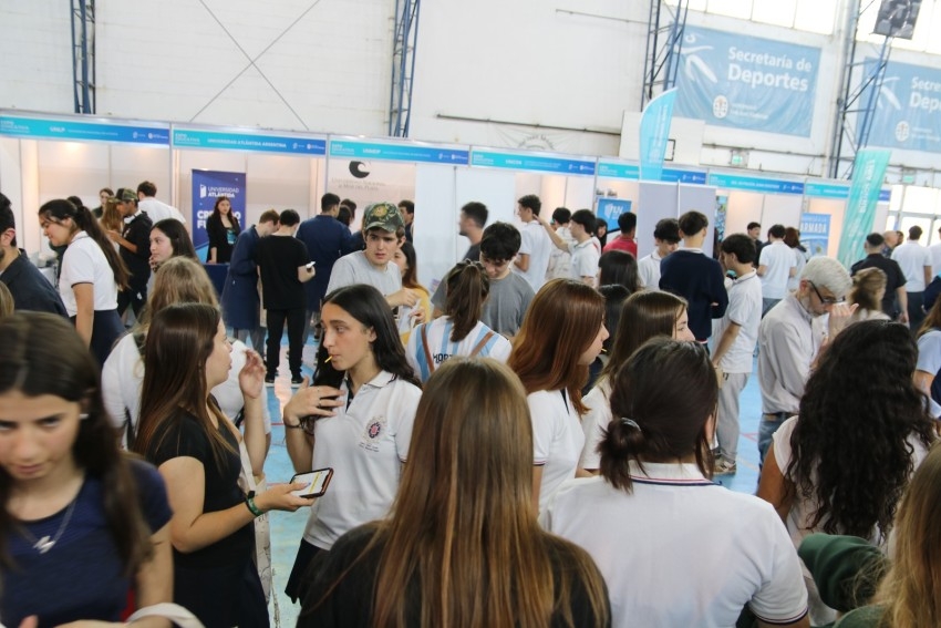 Ms de 700 jvenes visitaron la Expo Educativa 2024