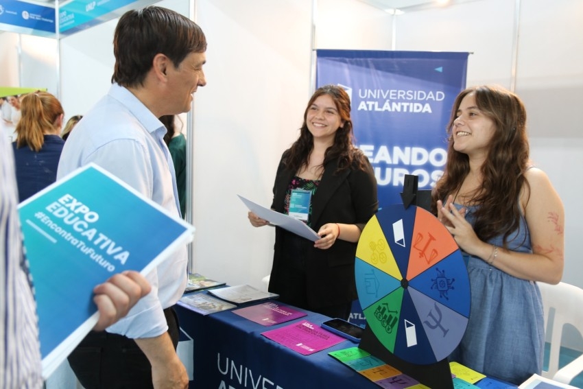 Ms de 700 jvenes visitaron la Expo Educativa 2024