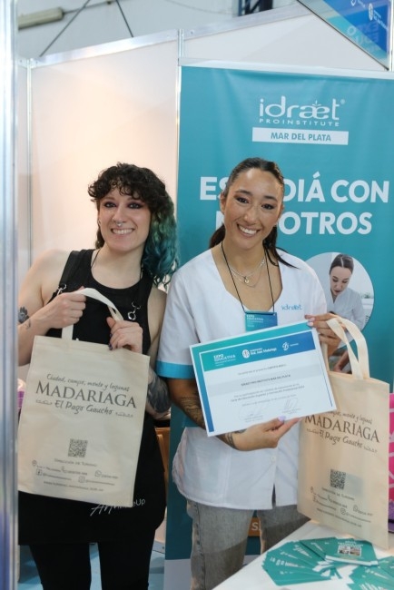 Ms de 700 jvenes visitaron la Expo Educativa 2024