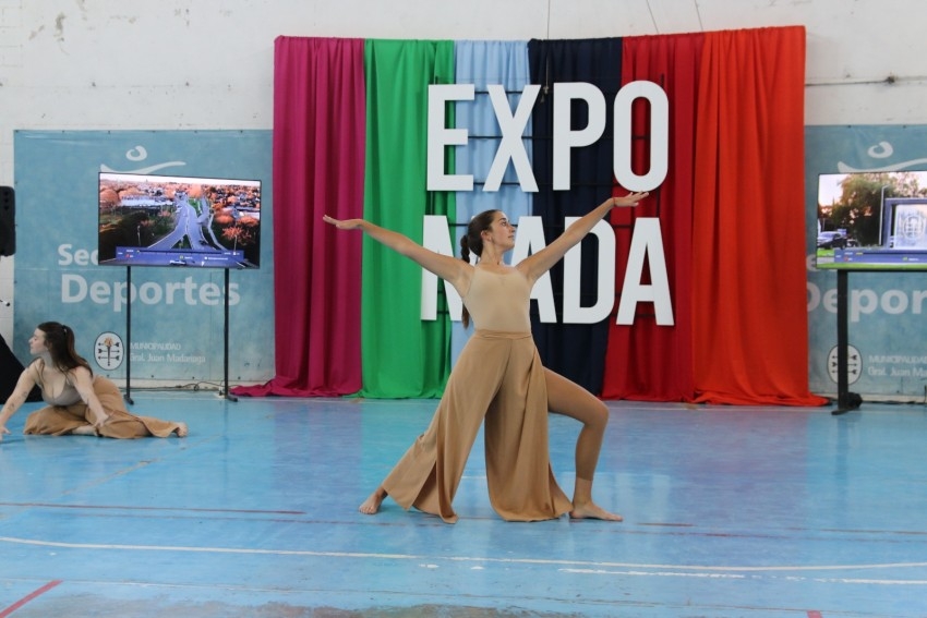 Ms de 700 jvenes visitaron la Expo Educativa 2024