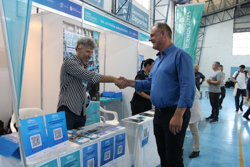 Ms de 700 jvenes visitaron la Expo Educativa 2024