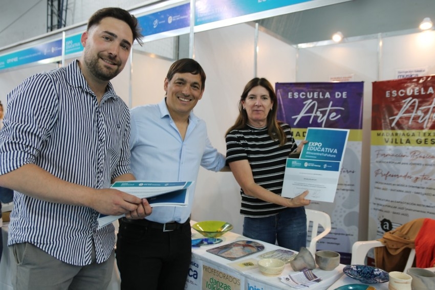 Ms de 700 jvenes visitaron la Expo Educativa 2024