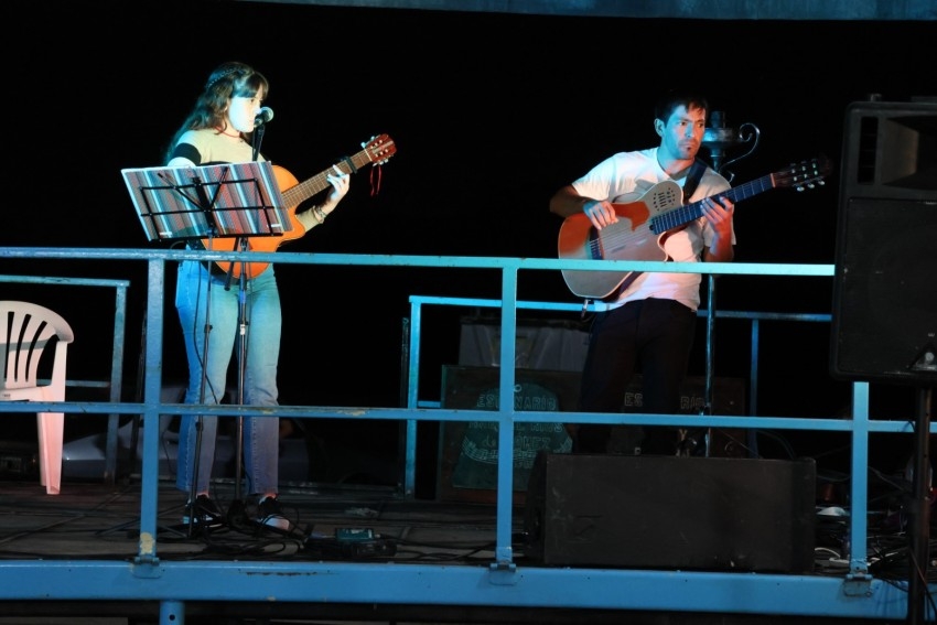 Con un excelente marco de pblico inici en ciclo Folclore en los Barr