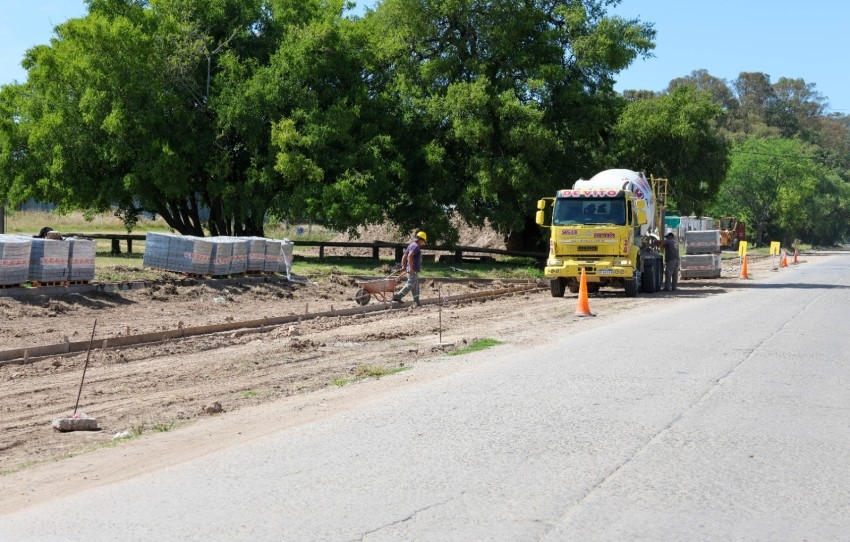 Santoro recorri las obras del Parque de la Estacin y calle Alem