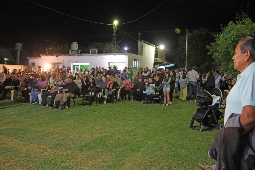 El folclore pas por el barrio Norte