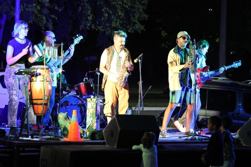 La Fiesta de la Cerveza se vivi a pura msica