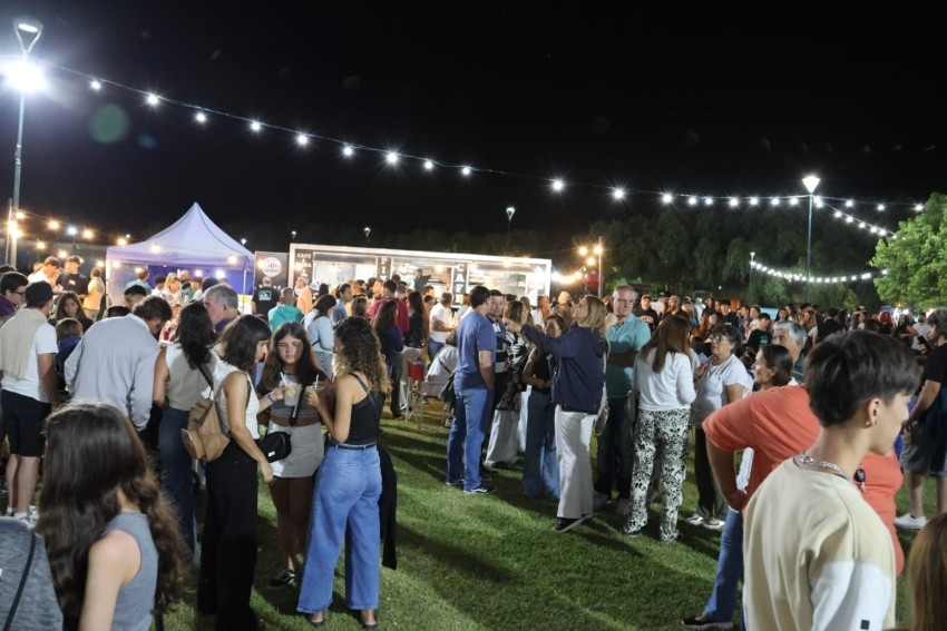 La Fiesta de la Cerveza se vivi a pura msica